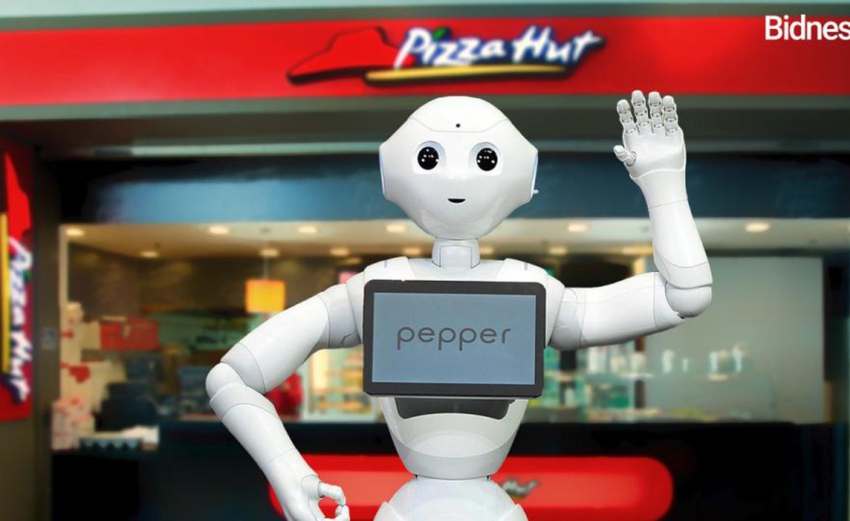 L’androïde Pepper embauché chez Pizza Hut !
