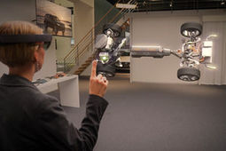 Vidéo : Volvo adopte la réalité augmentée Hololens de Microsoft pour vendre ses voitures… et au-delà