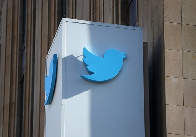 Salesforce, Google, Microsoft, Verizon are all eyeing up a Twitter bid